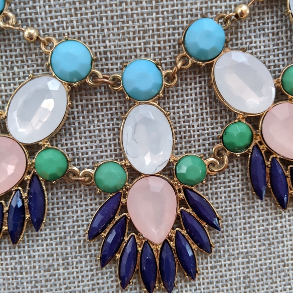 Statement Necklace - Picture 2 of 3